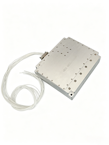 Amplificateur large bande LDMOS haute puissance 800 MHz à 1000 MHz, gain de 53 dB, 200 Watts, amplificateur de puissance - Product Image 2