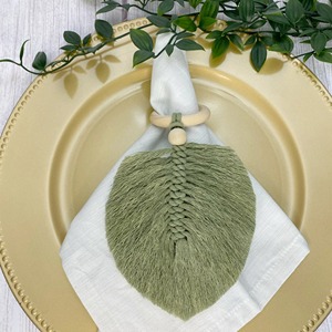 Ensemble d'anneaux de serviette en macramé en forme de feuille, vert, style bohème, décoration de table, anneaux en bois, accessoire de fête écologique, vente en gros depuis l'Inde - Product Image 2