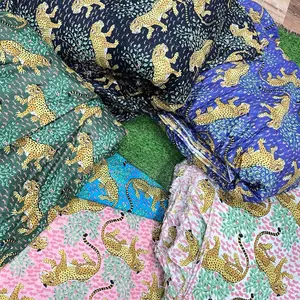 Lotto all'ingrosso di tessuto con stampa a blocchi di stampa floreale abito in cotone indiano tessuto per cucire tagliato a misura abbigliamento donna