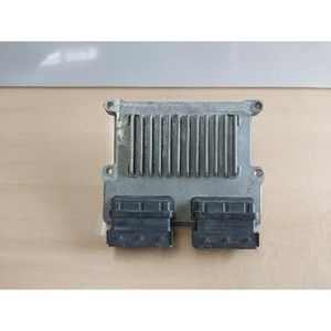 Equus - Módulos de Computación y ECUs Usados 391063CVD0 - Product Image 1
