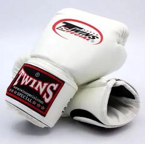 Últimos Modelos de Guantes de Boxeo Twins Multicolor, Guantes de Boxeo de Combate Twins 100% Cuero Genuino de Primera Calidad - Product Image 4