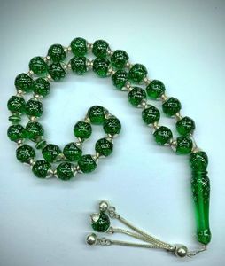 Tasbih de Resina Hecho a Mano Colorido con Acabado Premium para la Oración Musulmana y el Dhikr, Tasbih de Resina Artesanal con 99 Cuentas Hecho a Mano - Product Image 4