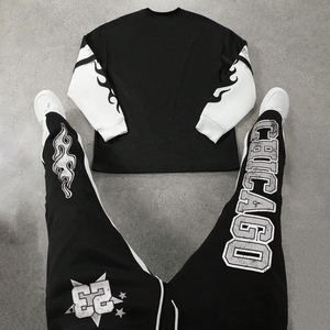 Ensemble de survêtement sportif noir personnalisé 2026 pour homme, imprimé Chicago, sweat-shirt et pantalon de jogging, tenue décontractée streetwear athlétique deux pièces - Product Image 4