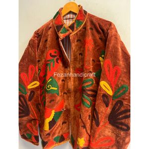Veste en velours à col mandarin avec broderie rouge motif poisson, manches longues, manteau d'hiver pour femme, style bohème chic - Product Image 4