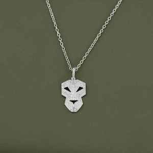 Colgante Geométrico de Diamante en Plata 925 con Baño de Rodio, Minimalista, Unisex, para Uso Diario, con Microincrustaciones y Corte Princesa - Product Image 2