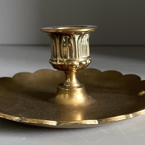 <b>Brass</b> Chamberstick Antique Metal Candle <b>Holder</b> Vintage <b>Brass</b> Taper Candle Stand Handheld <b>Candlestick</b> <b>Holder</b> Decorative - Product Image 4