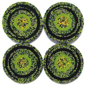 Ensemble de sous-verres en perles de verre de luxe, parfait pour créer des environnements de repas élégants et des expériences d'accueil inoubliables - Product Image 4