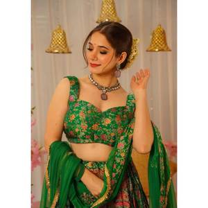 Magnifique Lehenga Choli à imprimé numérique pour les fêtes, vêtements indiens et pakistanais - Product Image 2