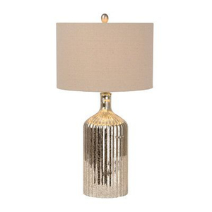 Lámpara de mesa moderna de latón con base geométrica y pantalla de lino beige para decoración de dormitorio, lámparas de mesa hechas a mano - Product Image 5