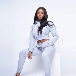 Ensemble élégant deux pièces pour femme : crop top léger et confortable, tenue décontractée pour le quotidien, style mode - Product Image 3