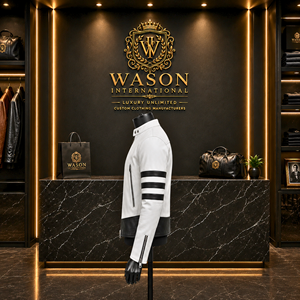 เสื้อแจ็คเก็ตบอมเบอร์ผู้ชายสีขาว ยี่ห้อ WASON INTERNATIONAL ผ้าโพลีเอสเตอร์ มีฮู้ด คอตั้ง ปิดด้วยซิป ดีไซน์สีตัดกัน เหมาะสำหรับฤดูหนาว - Product Image 3