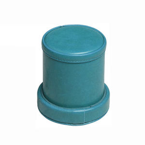 Vente en gros usine : Ensemble de gobelets à dés de jeu en cuir, personnalisables (logo et couleur), avec gobelet agitateur et 5 dés à points - Product Image 6