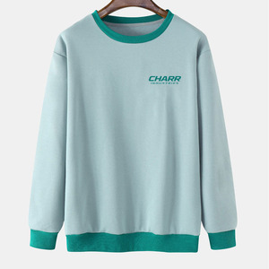 เสื้อสเวตเชิ้ตผู้ชายสีพื้น ผลิตจากผ้าฝ้ายผสมน้ำหนักเบาเพื่อความสบายและมีสไตล์ตลอดวัน - Product Image 1