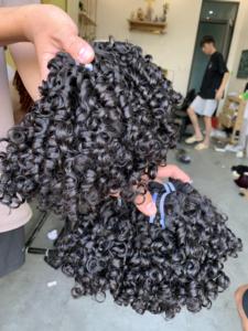 Vente en gros de cheveux bouclés à double tirage avec fermeture/frontale, 100% cheveux non traités dans l'extension de cheveux humains - Product Image 4