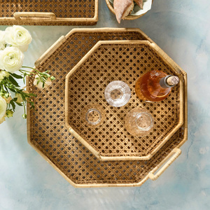 Elegante Bandeja de Servir de Ratán Tejida a Mano con Bordes Elevados, Organizador Rústico de Mimbre, Decoración Encantadora para Mesa de Desayuno y Café, Regalo - Product Image 3