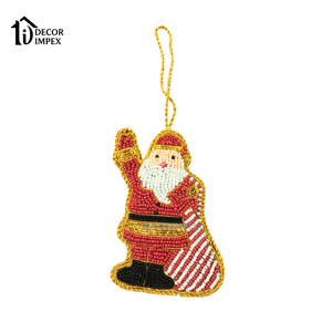 Ornement suspendu personnalisable de Noël, fait main, brodé de perles, motif Père Noël chrétien, pour sapin de Noël festif - Product Image 1