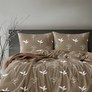 Sábana Premium Living IBIZA con Estampado de Hojas Botánicas en Color Marrón Taupe |   Juego de Sábanas de Algodón Grueso para Cama King Size |   2 Fundas de Almohada - Product Image 1