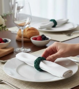 Anneaux de serviette en rayonne colorés, Anneaux de serviette à nœud torsadé, Anneaux de serviette classiques tressés - Product Image 1