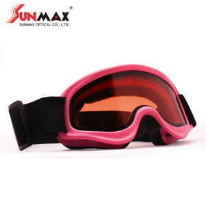 Gafas de esquí y snowboard ajustables avanzadas para niños con protección UV para niños y niñas - Product Image 1