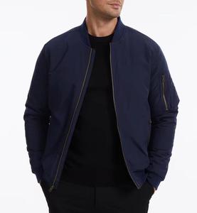 Blouson Bomber Homme en Toile à Capuche avec Fermeture Éclair, Coupe Décontractée, Coupe-Vent, Automne, Coupe Classique, Blocs de Couleurs, Séchage Rapide, Logo Avant en Nylon - Product Image 3