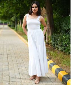 Robe longue imprimée à col en V pour femme, design unique, idéale pour la plage et les soirées, qualité supérieure et unique, vente en gros, tendance été 2026 - Product Image 3