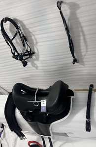Sillín de Fibra Premium Resistente, Color Negro, Conjunto de Sillín Duradero para Saltos Ecuestres, al Mejor Precio al por Mayor - Product Image 6