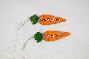 Personnalisé 10cm bois Pâques nom étiquette cintres en forme de carotte panier étiquettes avec gravure demande pour les décorations de fête - Product Image 5