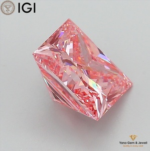 Diamant de laboratoire cultivé CVD de couleur rose vif fantaisie, clarté VVS2, certifié IGI, taille princesse, 3,01 carats, solitaire pour conception personnalisée - Product Image 3
