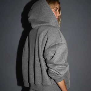 Sweat-shirt à capuche oversize pour femme, gris chiné, avec fermeture éclair et épaules tombantes - Product Image 2
