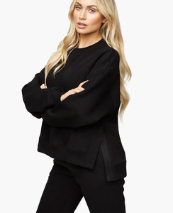 Conjunto deportivo de dos piezas, chándales de poliéster de manga larga con logotipo bordado personalizado de alta calidad para mujer - Product Image 1