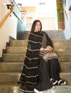 Conjunto de traje-sharara de georgette sintético de diseño con lentejuelas de 5 mm, mangas largas y encaje Moti de lujo - Suministro al por mayor - Product Image 3