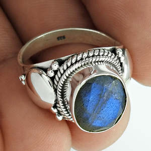 925 Sterling <b>Silver</b> <b>Ring</b> For <b>Men</b> And Women Classic Style Oval Shaped Labradorite Gemstone Bezel Setting Bohemian Style <b>Ring</b> - Product Image 3