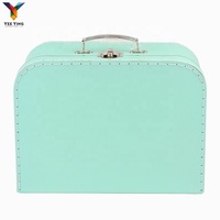 Ensemble de vêtements pour bébé nouveau-né valise boîte-cadeau logo personnalisé petite boîte emballage carton valise boîte-cadeau