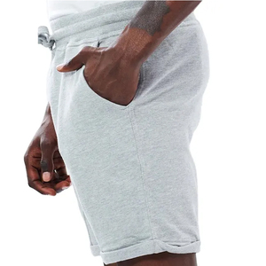 กางเกงขาสั้นผู้ชายขายดี ผ้าโพลีเอสเตอร์ผสมคอตตอน ทรงกลางเอว คุณภาพสูง เนื้อผ้าหนา ยืดหยุ่นดีเยี่ยม เหมาะสำหรับเล่นกีฬา - Product Image 2