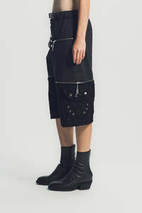 Shorts noirs de créateur pour femmes, de haute qualité, en gros, personnalisés, avec ceinture et fermetures éclair, shorts cargo en molleton, fabriqués au Pakistan - Product Image 5