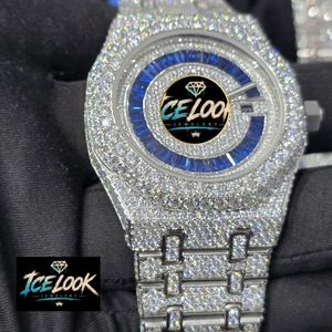 ICE LOOK นาฬิกาข้อมือสแตนเลสสตีลสุดหรูสำหรับผู้ชาย 42 มม. ตัวเรือนทรงกลม คริสตัลแซฟไฟร์ ระบบอนาล็อก ควอตซ์ แสดงวันที่ สายขนาด 20 มม. พร้อมหัวเข็มขัด - Product Image 2