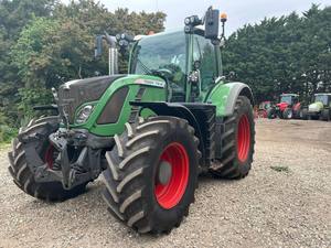 Tracteur agricole Fendt 70 CV 4x4 d'occasion 2026, propre, avec moteur, boîte de vitesses et chargeur, haute productivité, livraison rapide dans le monde entier - Product Image 4