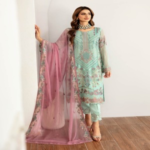 Vente de liquidation sur les femmes pakistanaises indiennes en mousseline de soie Shalwar Kamez Dupata robe de soirée Ramsha vente en gros pour les occasions de mariage - Product Image 3