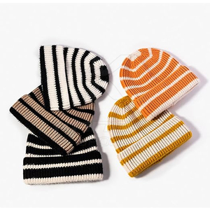 Gorros Unisex Premium 100% Acrílicos Ajustables para Clima Frío, Cómodos para Exteriores, Tejido Común - Product Image 6