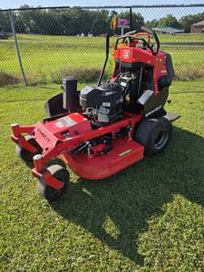 เครื่องตัดหญ้าแบบยืนขับ Heavy Duty Gravely Z Stance 36 Zero Turn ออกแบบมาเพื่อประสิทธิภาพในการจัดสวนระดับมืออาชีพ - Product Image 5