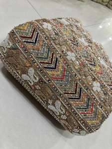 Tela de malla elegante con cuentas y bordado floral para vestido de novia, lehenga y material de vestido de boda - Product Image 2