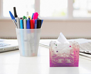 Caja de pañuelos de resina de alta calidad, forma redonda, multicolor, perfecta para regalo, familiares y amigos - Product Image 3