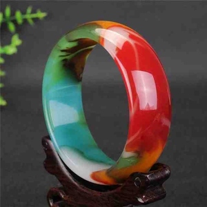 กำไลข้อมือเรซิ่นดีไซน์เองสำหรับผู้หญิง เครื่องประดับแฟชั่นน้ำหนักเบา กำไลเรซิ่นแฟชั่น - Product Image 4