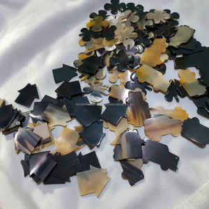 Adornos navideños de cuerno de búfalo y buey natural, brillantes, hechos a mano, piezas festivas a precio de mayorista. - Product Image 4