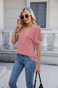 เสื้อยืดลำลองผู้หญิง แขนสั้น ผ้าระบายอากาศ นุ่มสบาย คอวี น้ำหนักเบา ใส่สบายทุกวัน รับผลิตแบบ OEM - Product Image 3