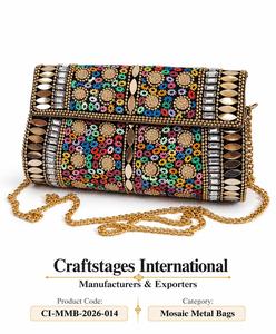 Bolso de Mano Tipo Clutch de Lujo con Incrustaciones de Espejo y Piedras, Diseño Mosaico, Correa de Cadena Dorada, Forro de Terciopelo, Hecho a Mano - Product Image 5
