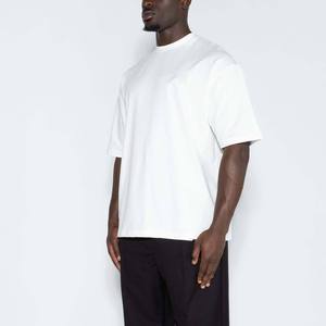 T-shirt pour homme avec logo personnalisé sur le devant, coupe ample, 100% coton, 230 g/m², col rond côtelé, manches courtes, impression sérigraphique, épaules tombantes - Product Image 5