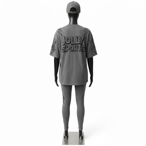 Ensemble femme : T-shirt ample en coton 200 GSM confortable et legging extensible en spandex gris avec panneau éclair et logo personnalisé - Product Image 5