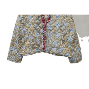 Veste matelassée en coton imprimé vintage faite à la main pour femmes vêtements d'extérieur bohème chic doublure en lin rayure respirant hiver - Product Image 5