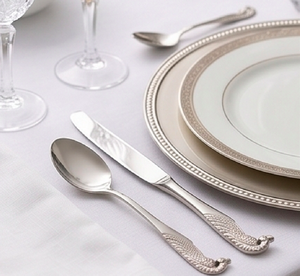 Ensemble de couverts finis argentés avec manche design pour la restauration, le buffet, les mariages et l'utilisation à la maison ou en cuisine - Product Image 3
